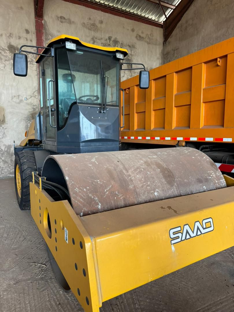 SAAO road roller