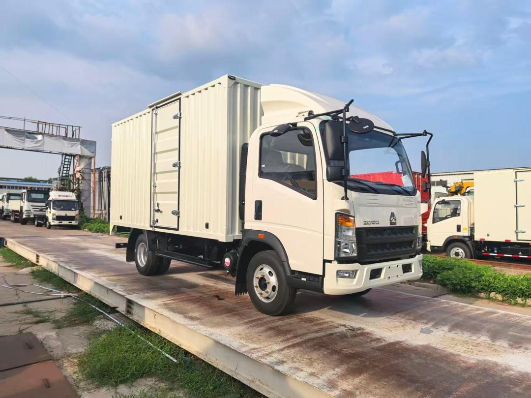 HOWO light truck